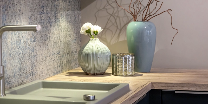 Azulejos antiguos en cocinas modernas